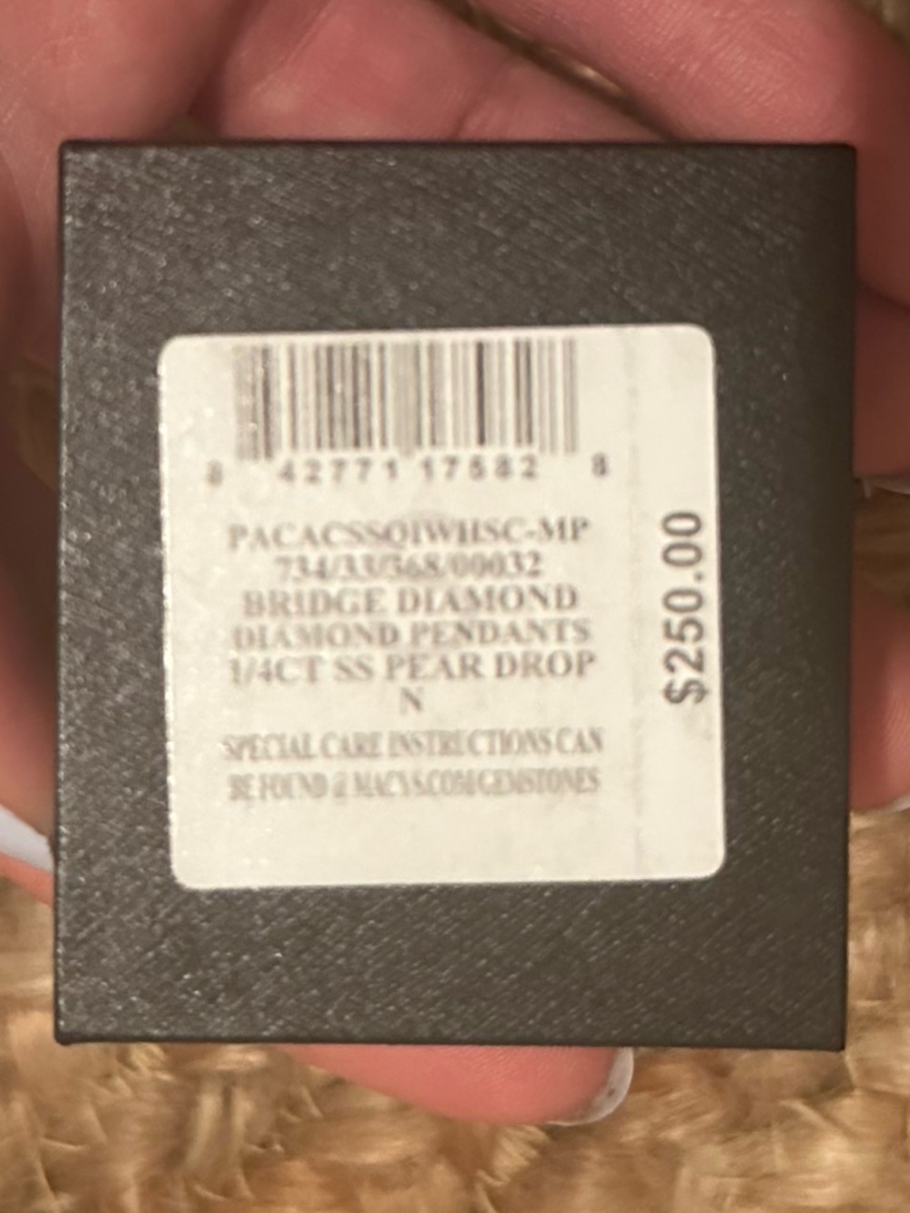 DIAMOND TEAR DROP NECKLACE - Picture 5 of 5
